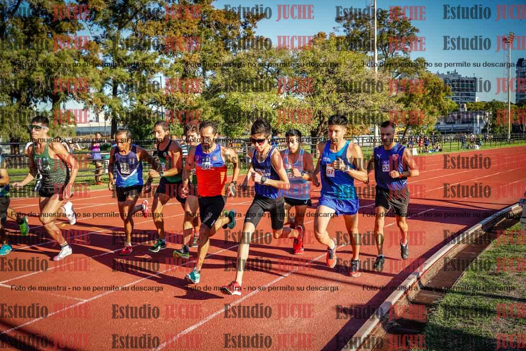 Fotos de los 3000 m llanos de varones