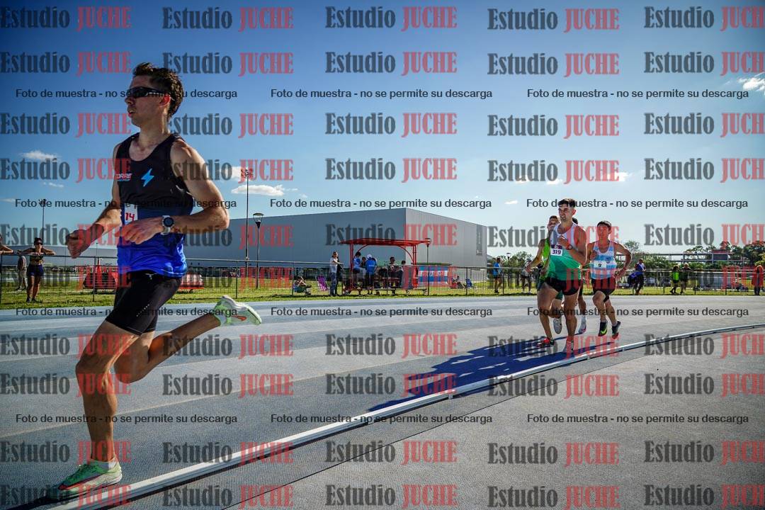 Fotos de los 1500 m llanos de varones