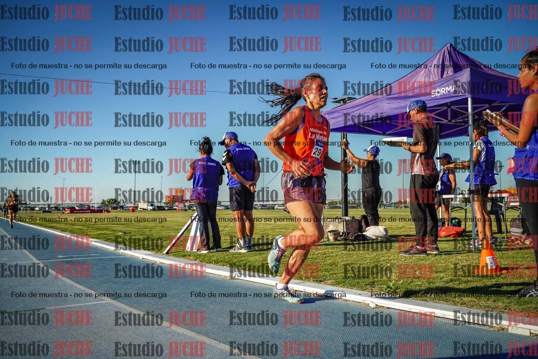 Fotos de los 1500 m llanos de mujeres