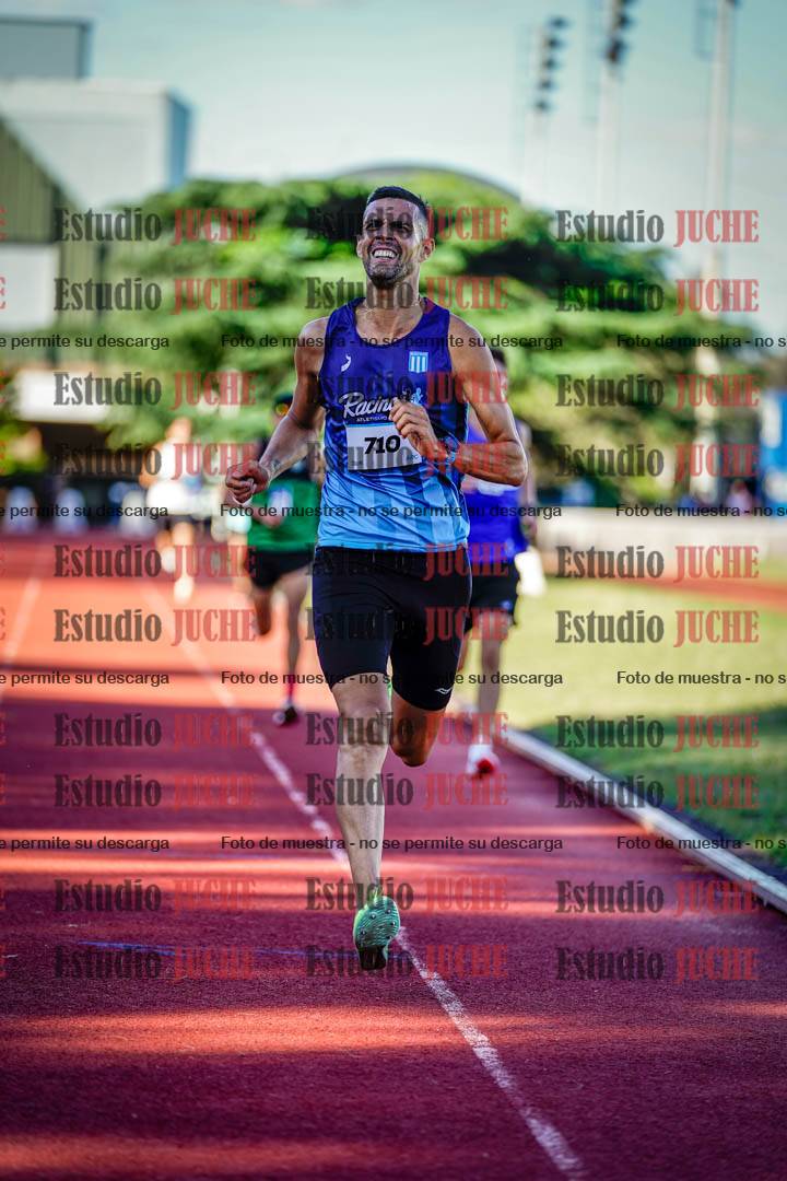 Fotos de los 3000 m llanos de varones