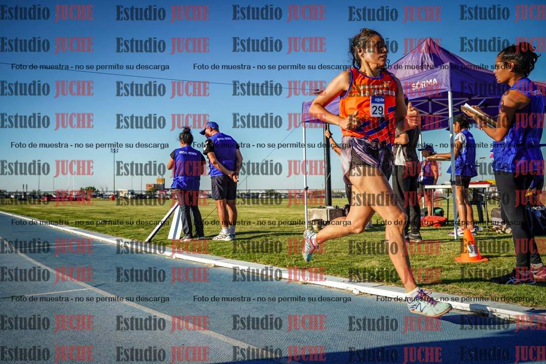 Fotos de los 1500 m llanos de mujeres
