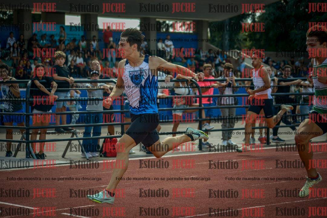 Fotos de los 200 m llanos de varones