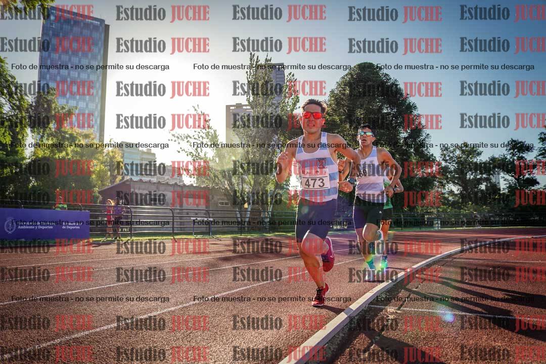 Fotos de los 3000 m llanos de varones