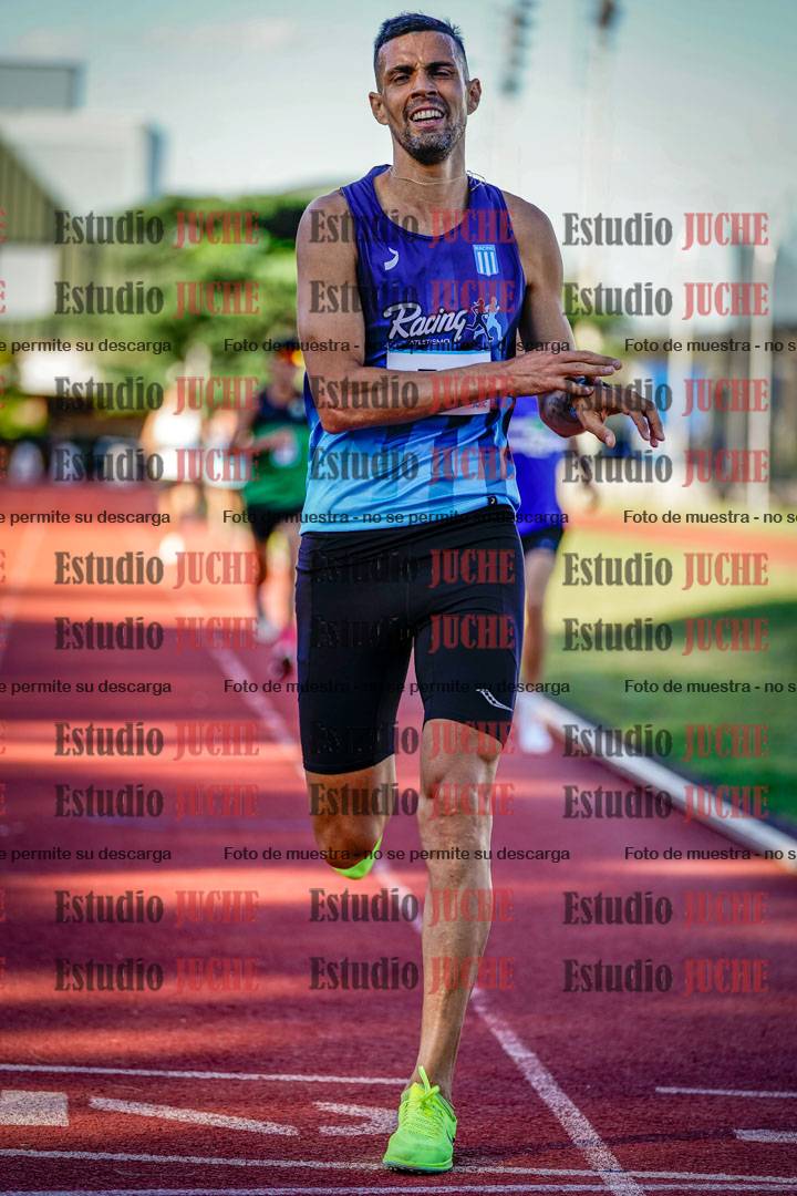 Fotos de los 3000 m llanos de varones