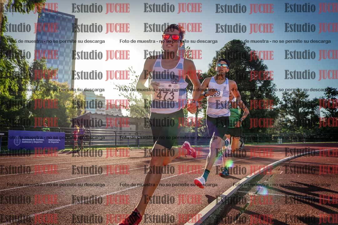 Fotos de los 3000 m llanos de varones