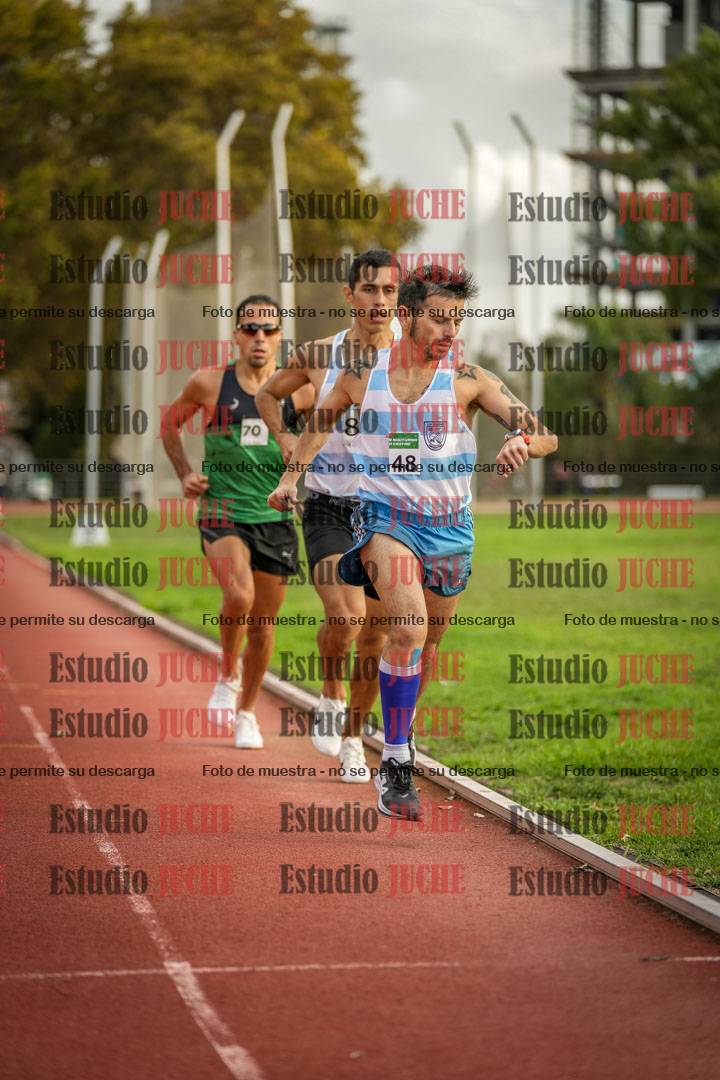 Fotos de los 3000 m llanos de varones