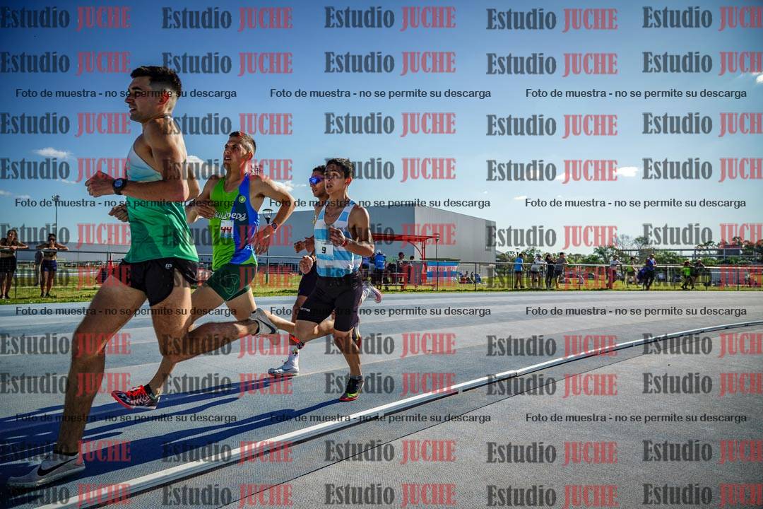 Fotos de los 1500 m llanos de varones