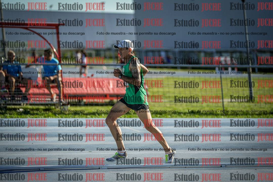 Fotos de los 3000 m llanos de varones