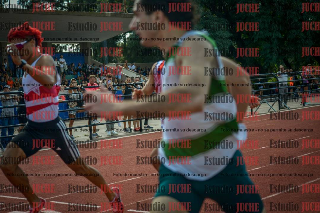 Fotos de los 200 m llanos de varones