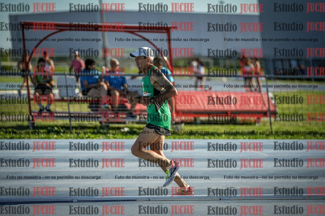 Fotos de los 3000 m llanos de varones