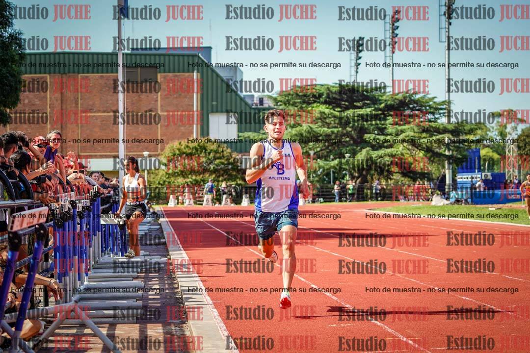 Fotos de los 400 m llanos de varones