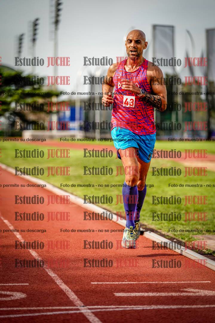 Fotos de los 3000 m llanos de varones