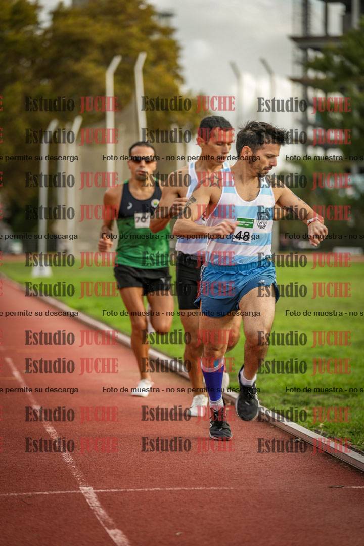 Fotos de los 3000 m llanos de varones