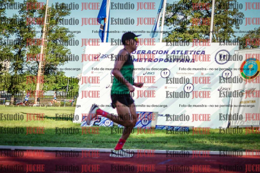 Fotos de los 3000 m llanos de varones