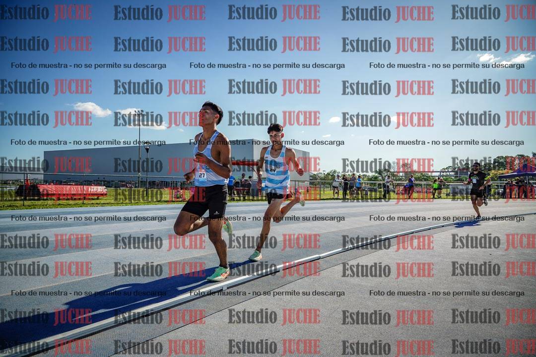 Fotos de los 1500 m llanos de varones