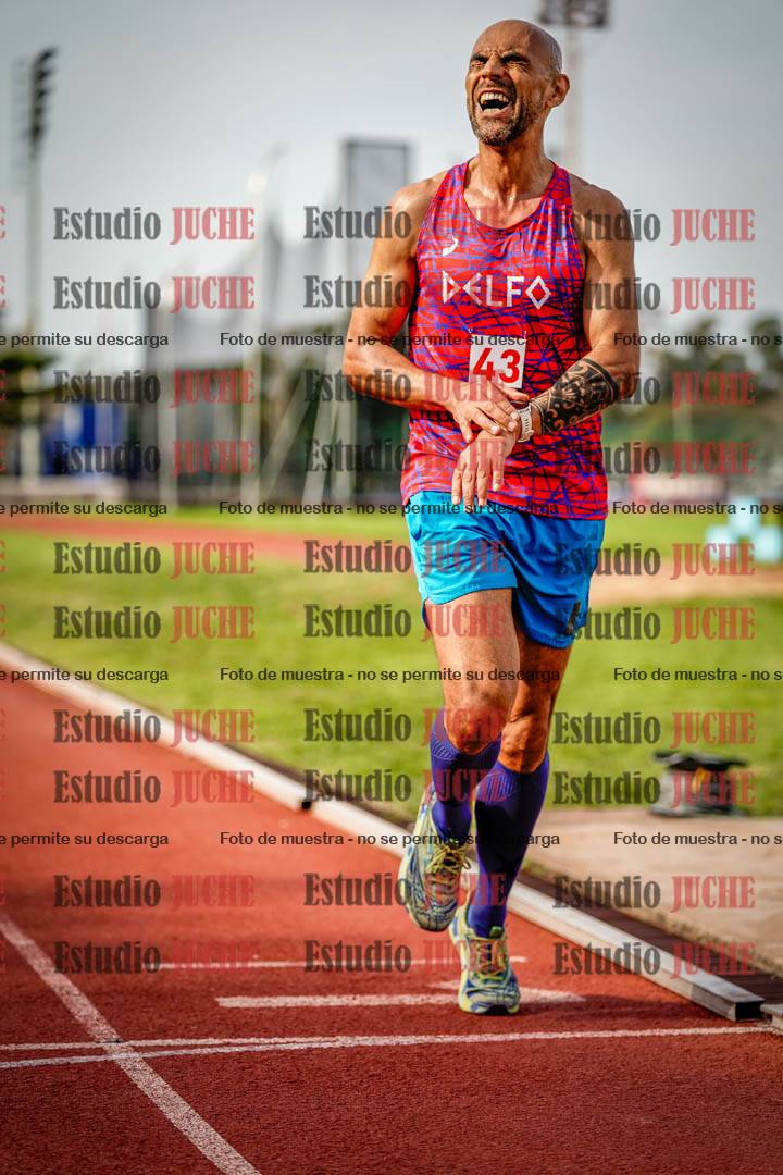 Fotos de los 3000 m llanos de varones