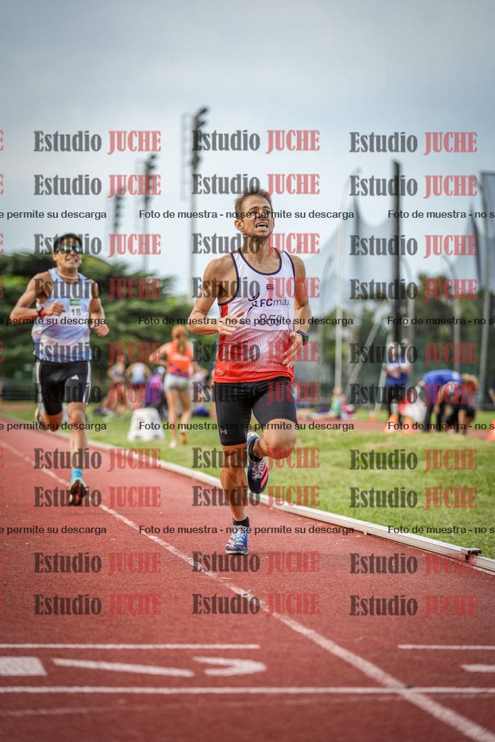 Fotos de los 3000 m llanos de varones
