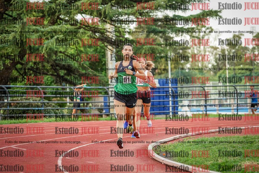 Fotos de los 1500 m llanos de mujeres