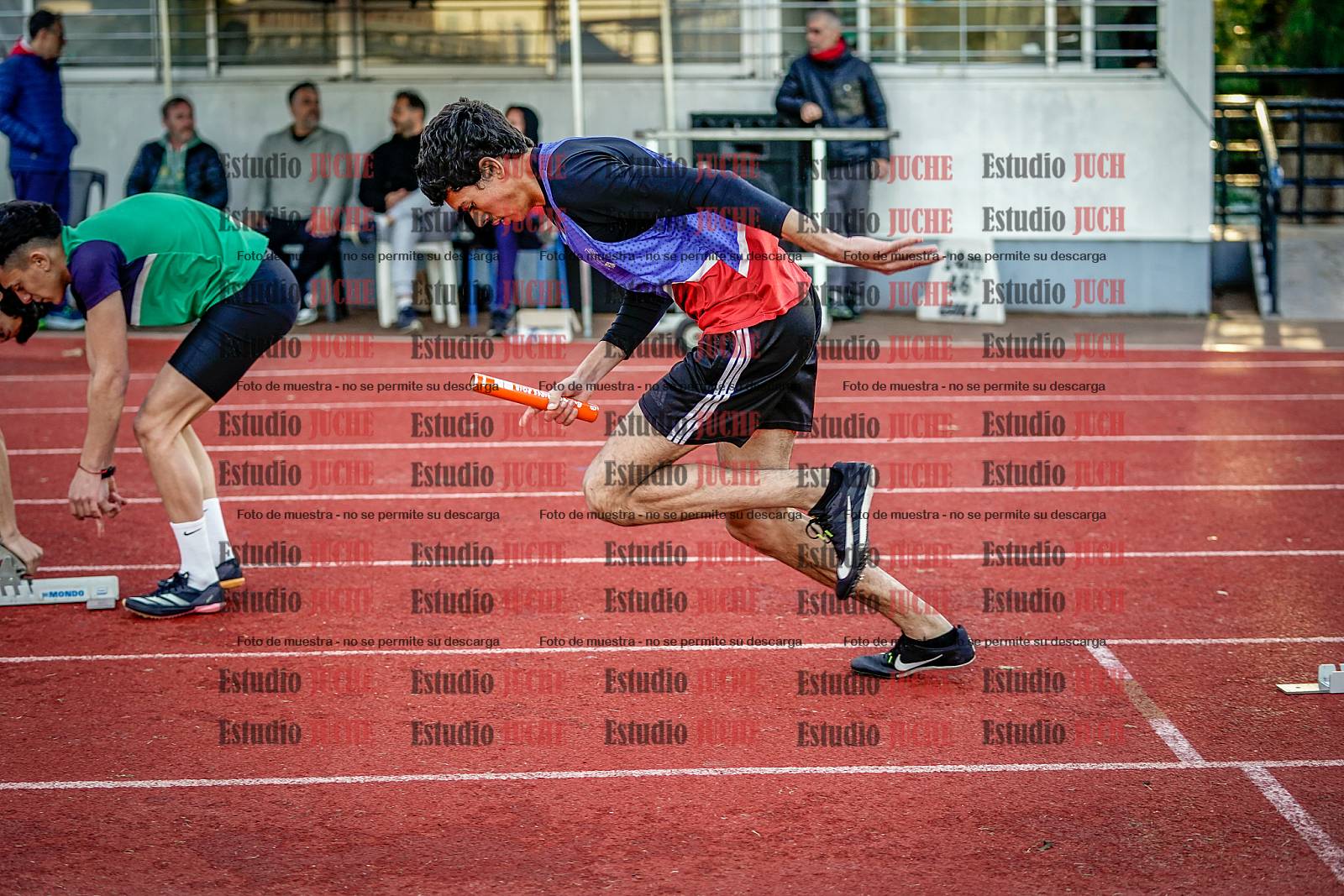 Fotos de las postas 4x400 m de varones
