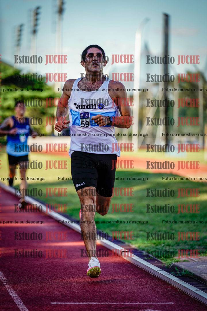 Fotos de los 3000 m llanos de varones