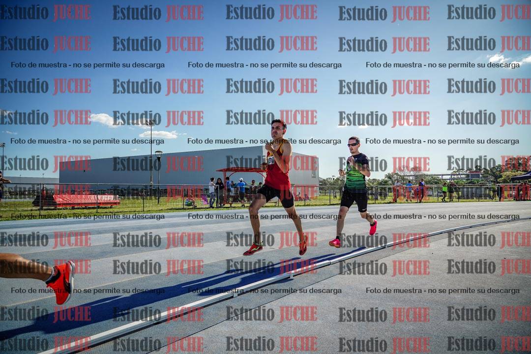 Fotos de los 1500 m llanos de varones