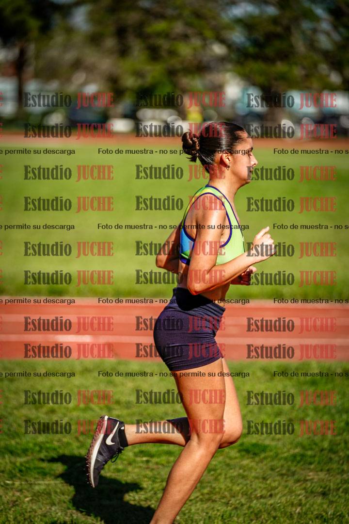 Fotos de los 5000 m llanos de mujeres y varones