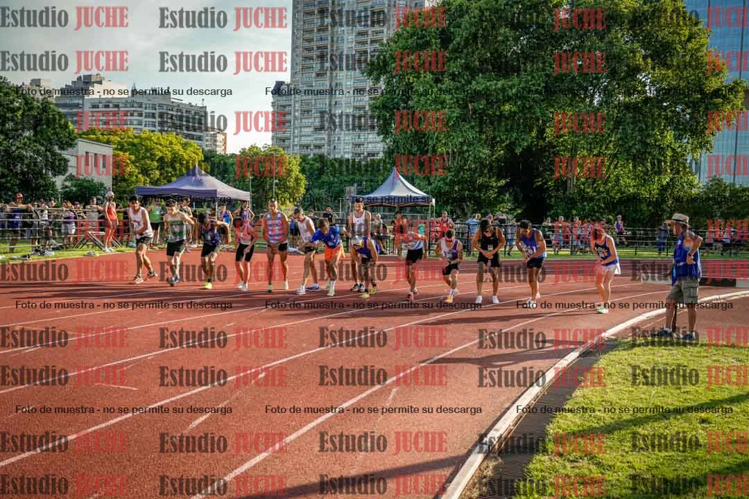 Fotos de los 1500 m llanos de varones