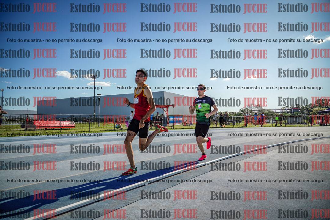 Fotos de los 1500 m llanos de varones