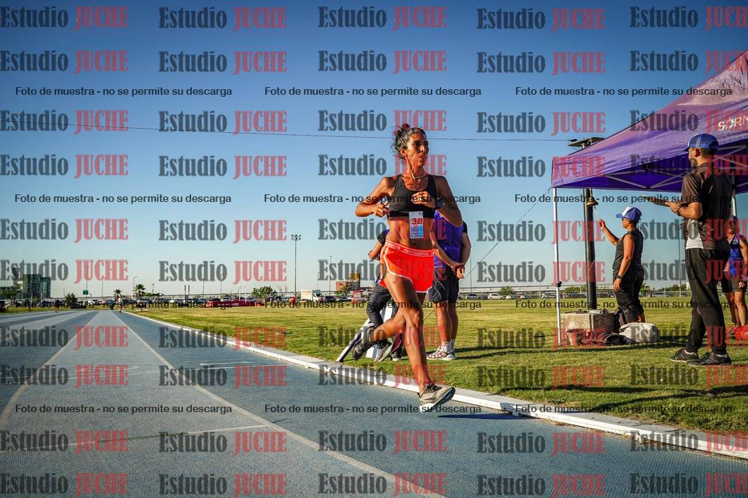 Fotos de los 1500 m llanos de mujeres