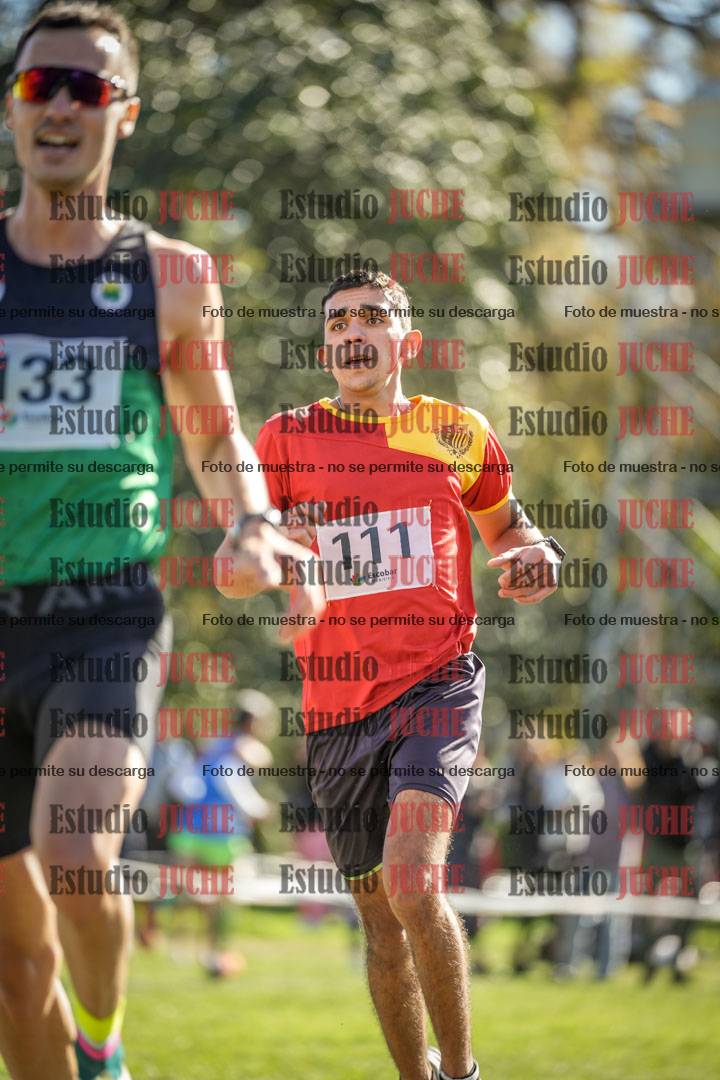 Fotos de la llegada del cross de 8000 m