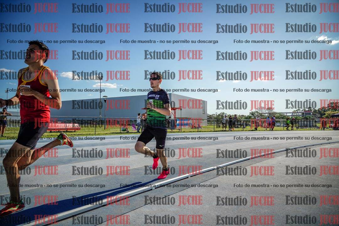 Fotos de los 1500 m llanos de varones