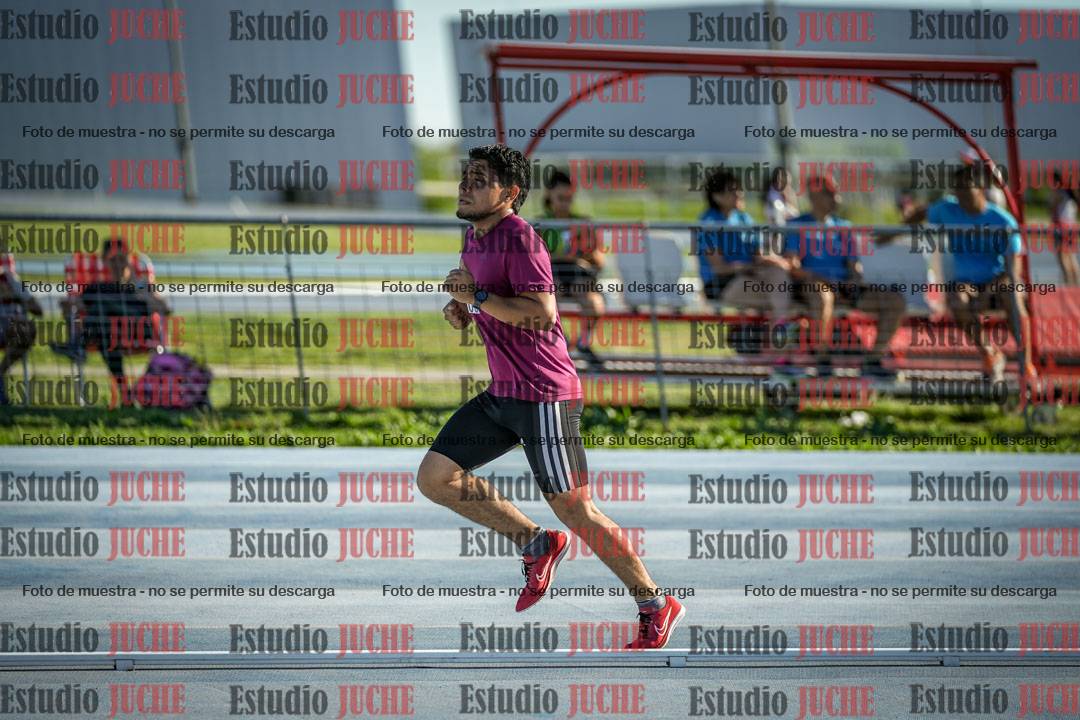 Fotos de los 3000 m llanos de varones