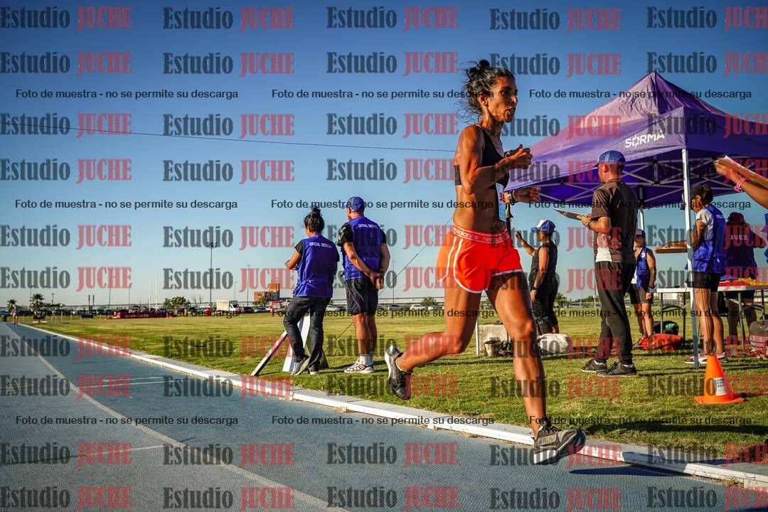 Fotos de los 1500 m llanos de mujeres