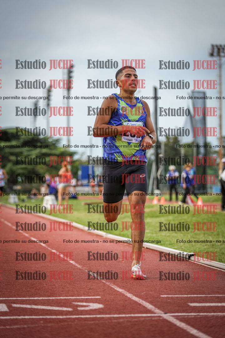 Fotos de los 3000 m llanos de varones
