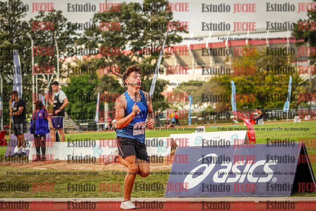 Fotos de los 1500 m llanos de varones - decatlón 10