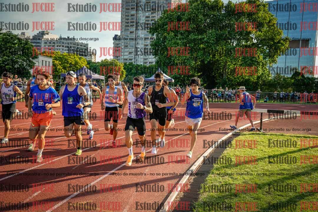 Fotos de los 1500 m llanos de varones