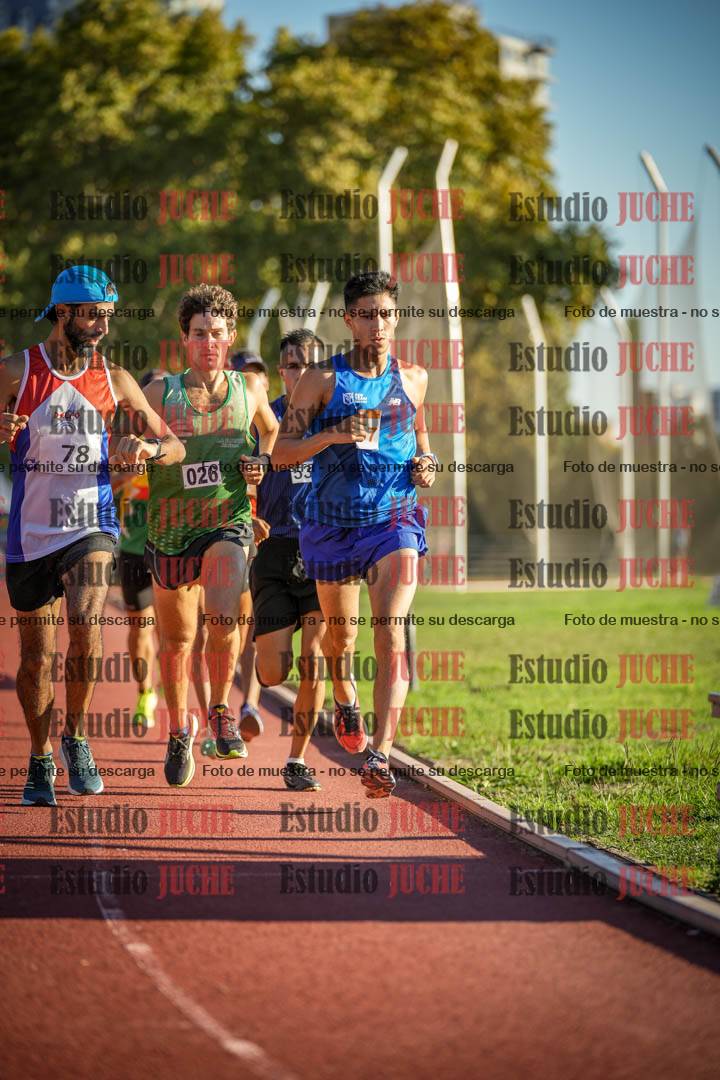 Fotos de los 3000 m llanos de varones