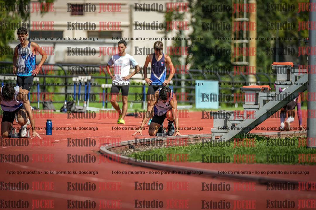 Fotos de los 200 m llanos de varones