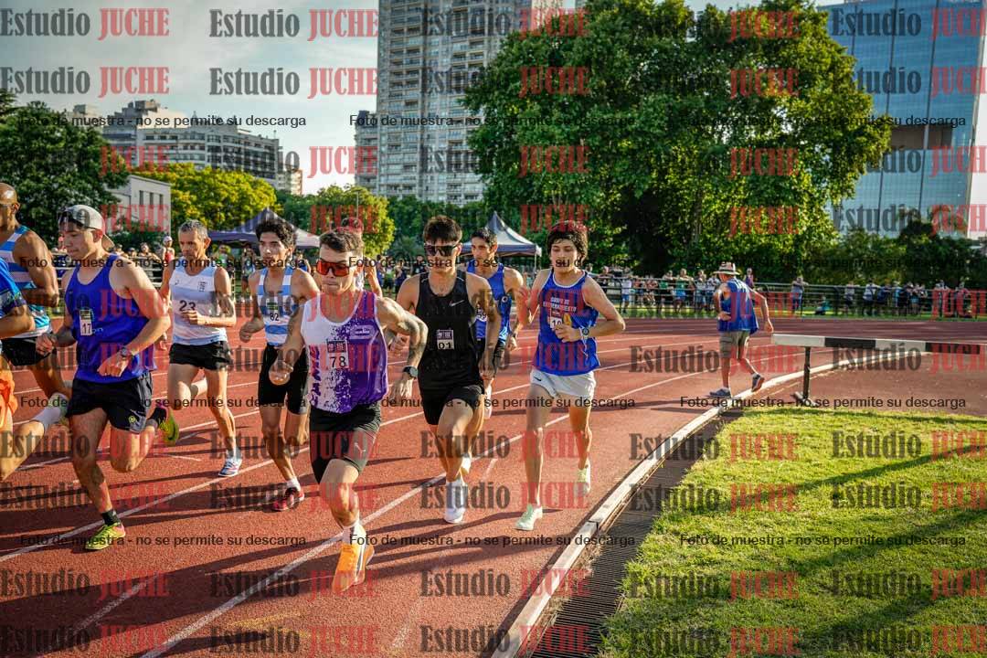 Fotos de los 1500 m llanos de varones