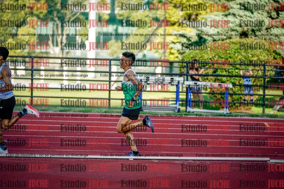 Fotos de los 3000 m llanos de varones