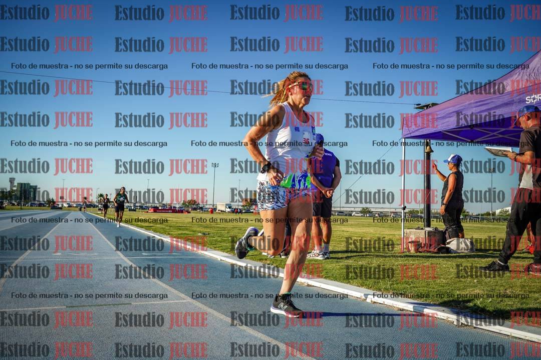 Fotos de los 1500 m llanos de mujeres