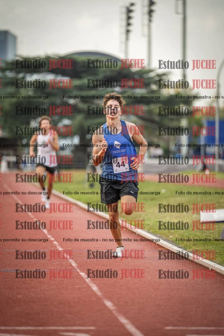 Fotos de los 1500 m llanos de varones - decatlón 10