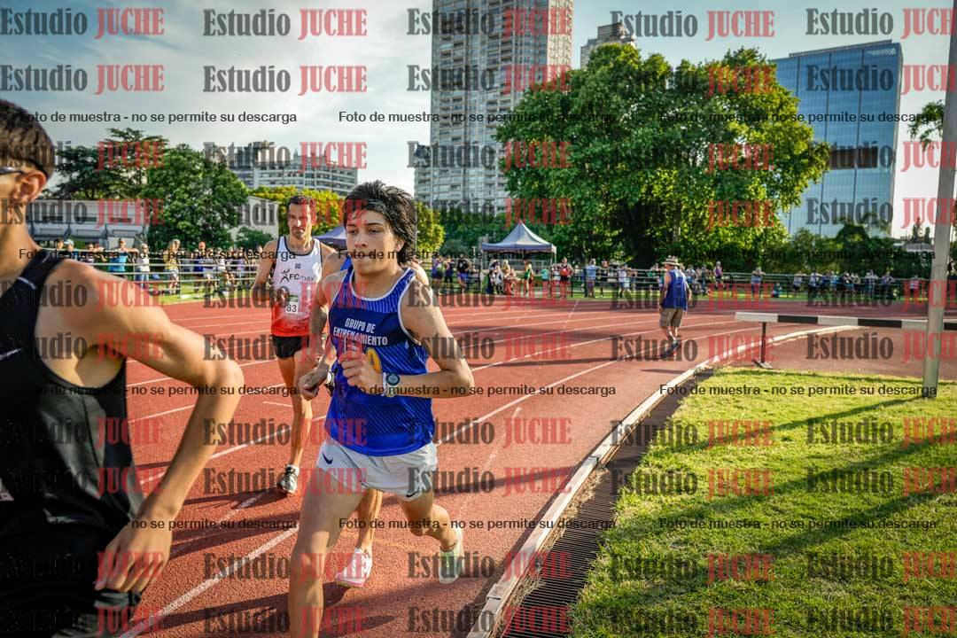 Fotos de los 1500 m llanos de varones
