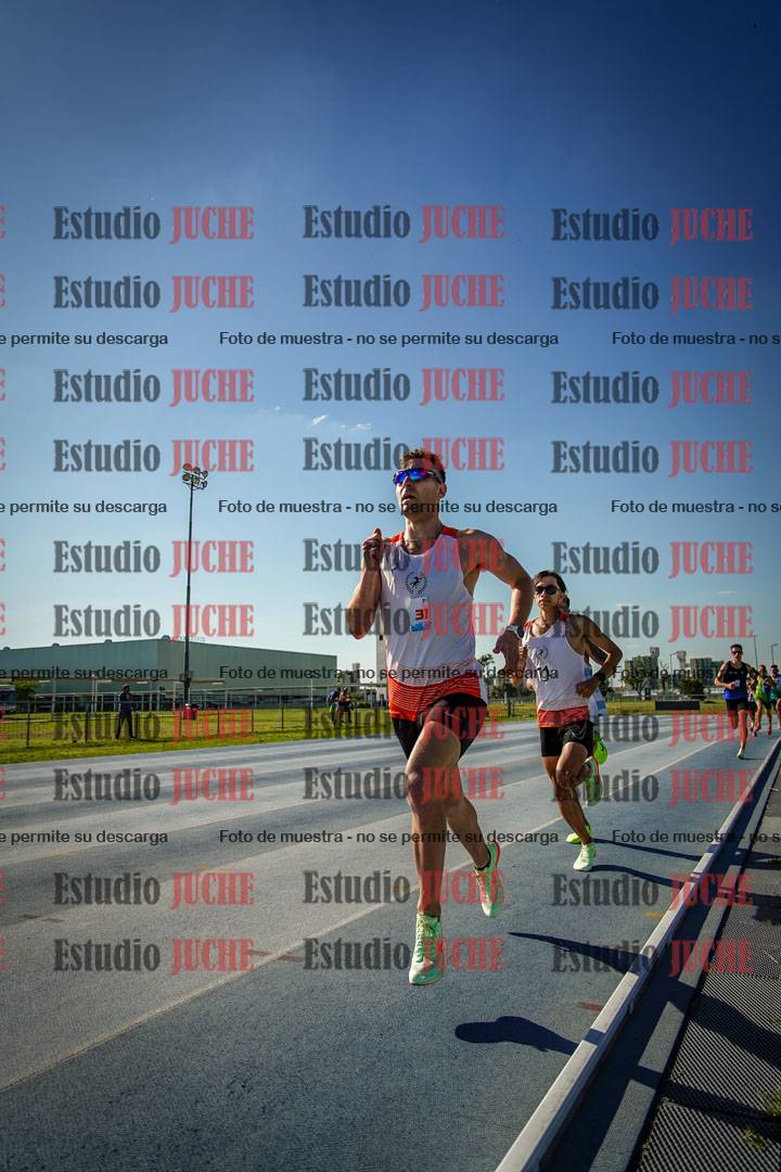Fotos de los 1500 m llanos de varones