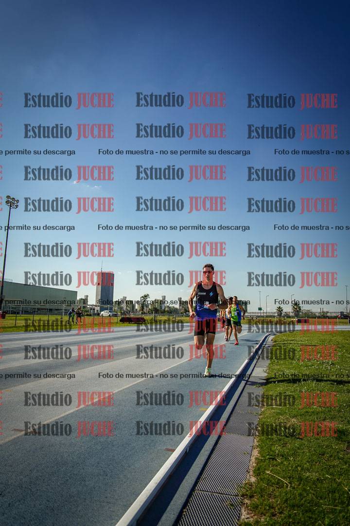 Fotos de los 1500 m llanos de varones