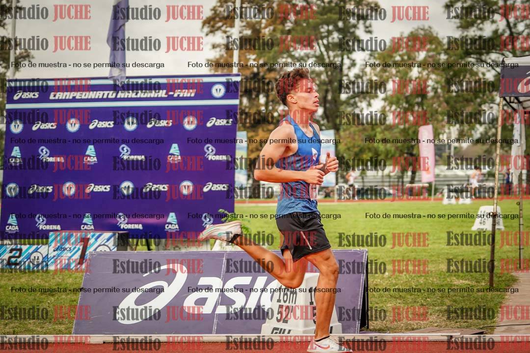 Fotos de los 1500 m llanos de varones - decatlón 10