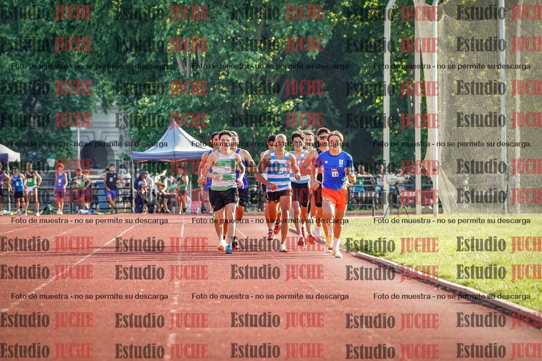 Fotos de los 1500 m llanos de varones