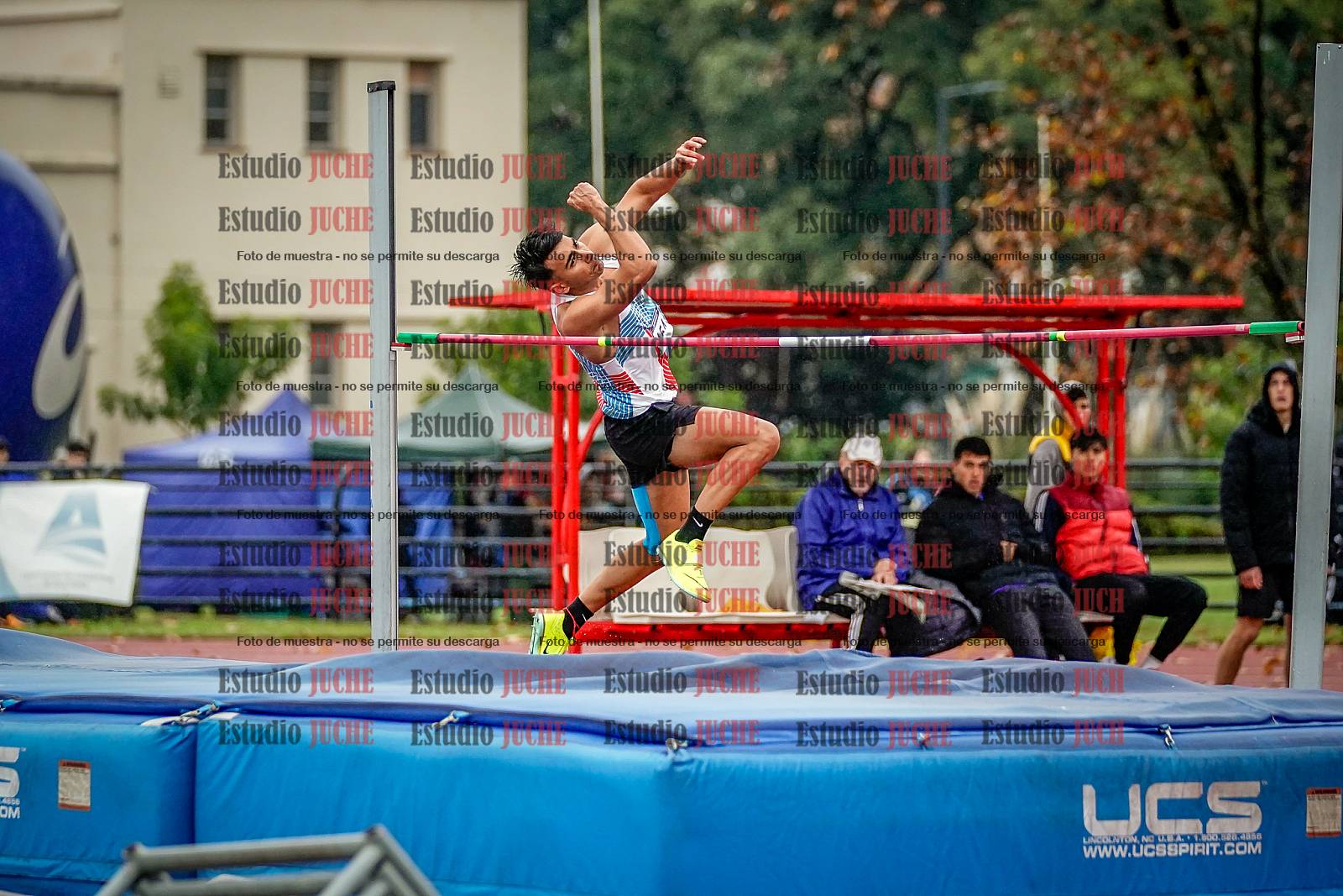Fotos del salto en alto de varones - decatlón 4