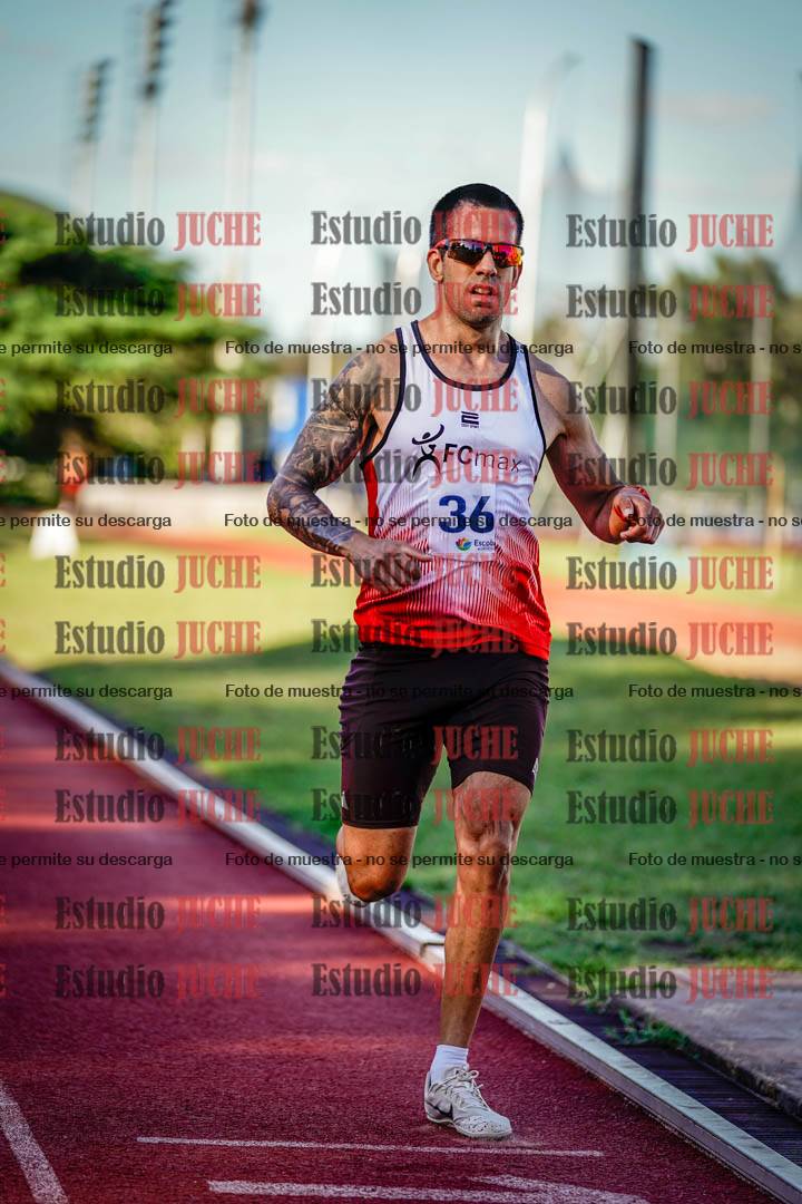 Fotos de los 3000 m llanos de varones
