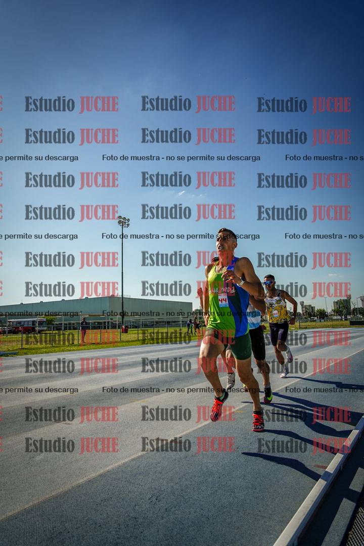 Fotos de los 1500 m llanos de varones